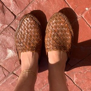 Braided leather mules / slides